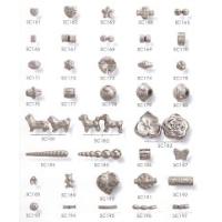 Metal Look Fancy beads in Silver