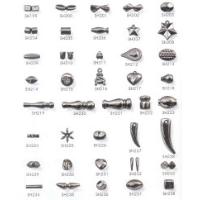 Metal Look Fancy beads in black